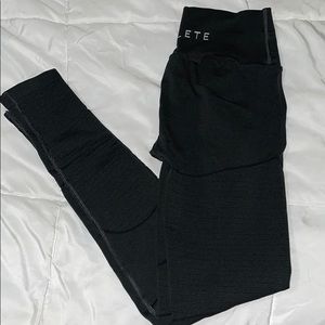 Alphalete revival leggings dark blue size M